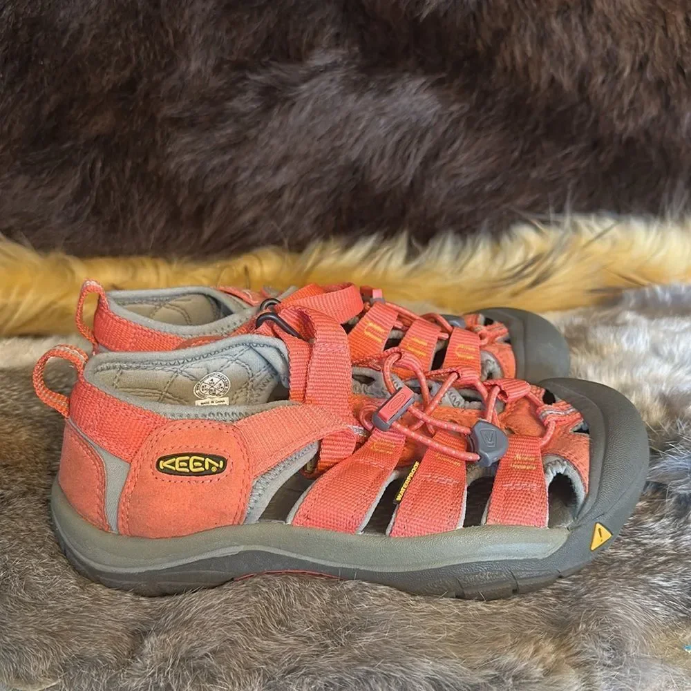 Kids Outdoor Adventure Sandals  4 (BK2)